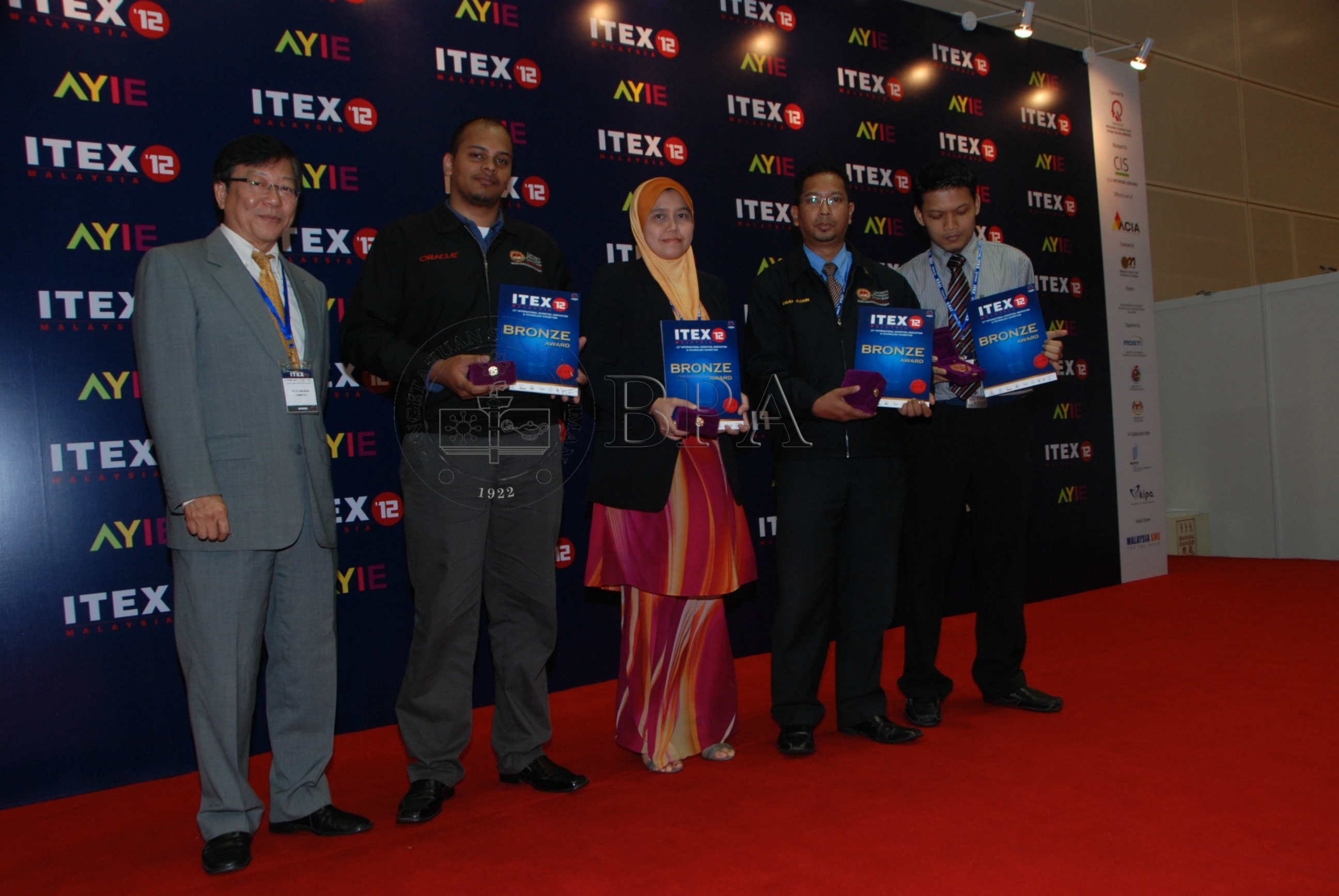 BPA ITEX12  DSC 9994